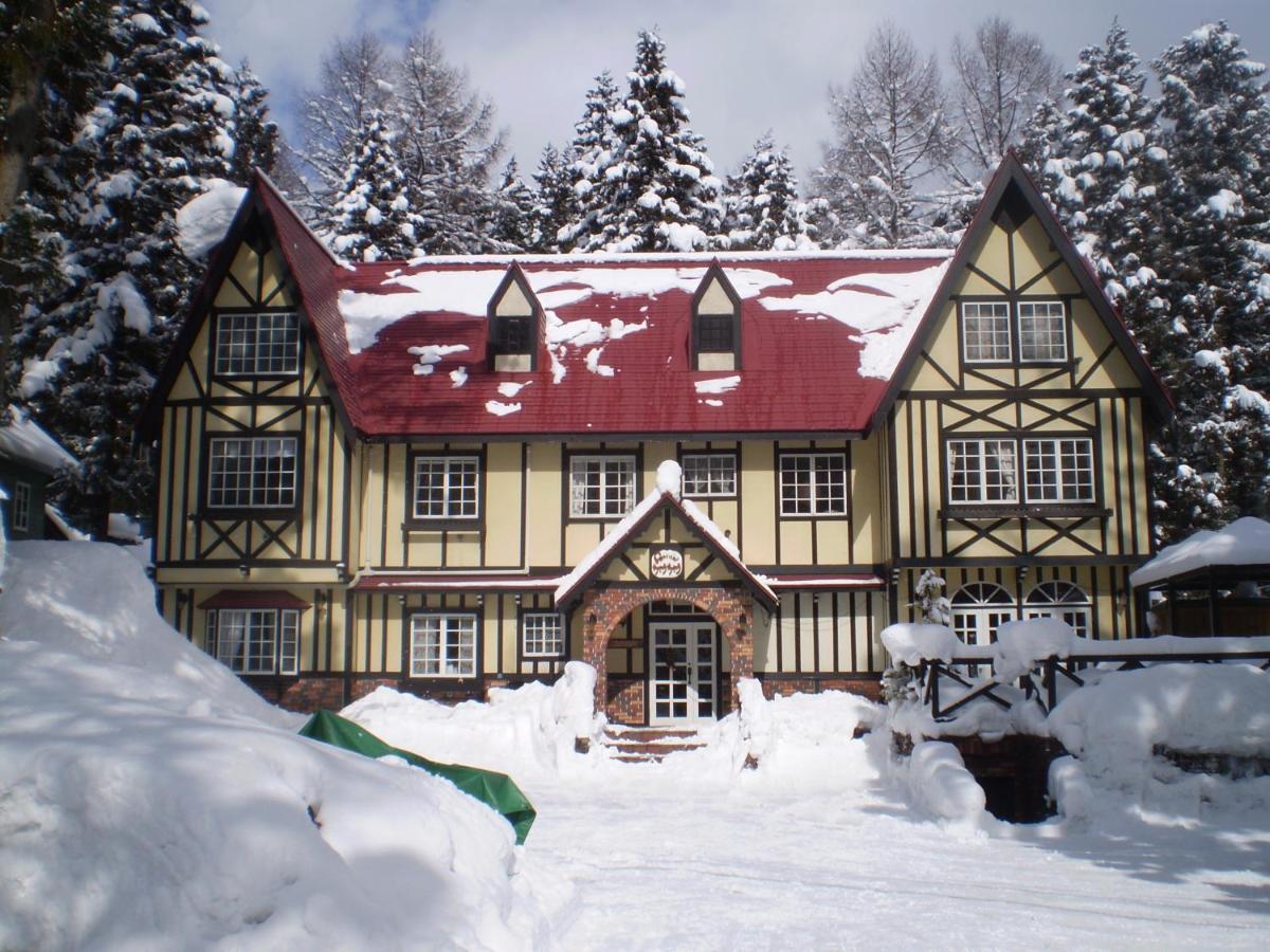 Bed and Breakfast ペンション ちゃうちゃう Hakuba Zewnętrze zdjęcie