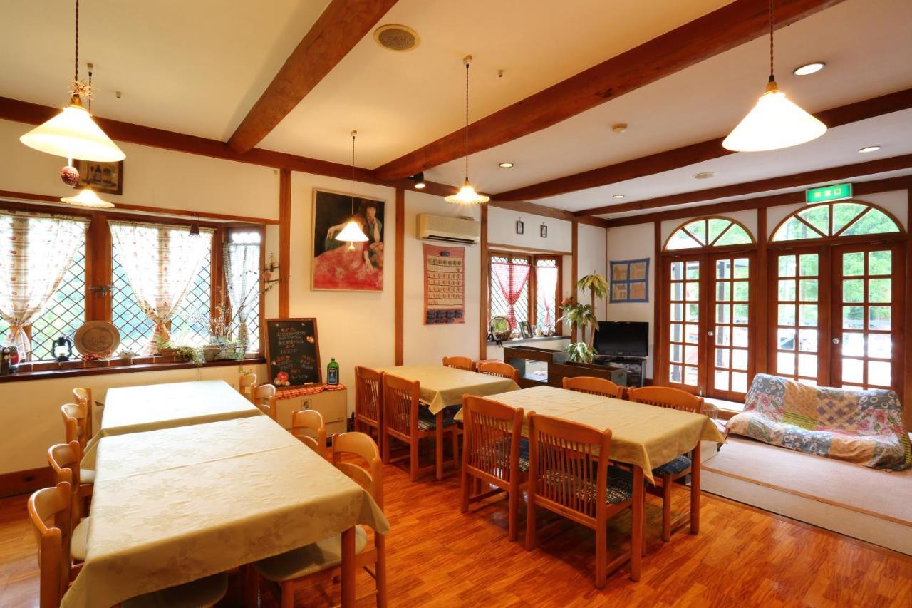 Bed and Breakfast ペンション ちゃうちゃう Hakuba Zewnętrze zdjęcie